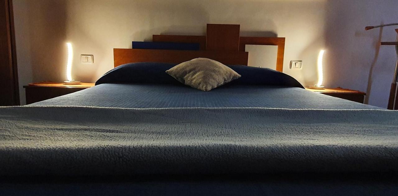 Habitacion Doble Con Bano Privado En Tenerife, Canary Islands サン・クリストバル・デ・ラ・ラグーナ エクステリア 写真