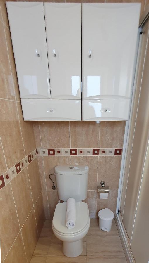 Habitacion Doble Con Bano Privado En Tenerife, Canary Islands サン・クリストバル・デ・ラ・ラグーナ エクステリア 写真