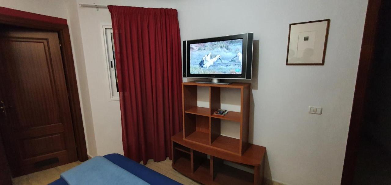 Habitacion Doble Con Bano Privado En Tenerife, Canary Islands サン・クリストバル・デ・ラ・ラグーナ エクステリア 写真